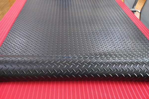 防滑橡胶板的用途和作用